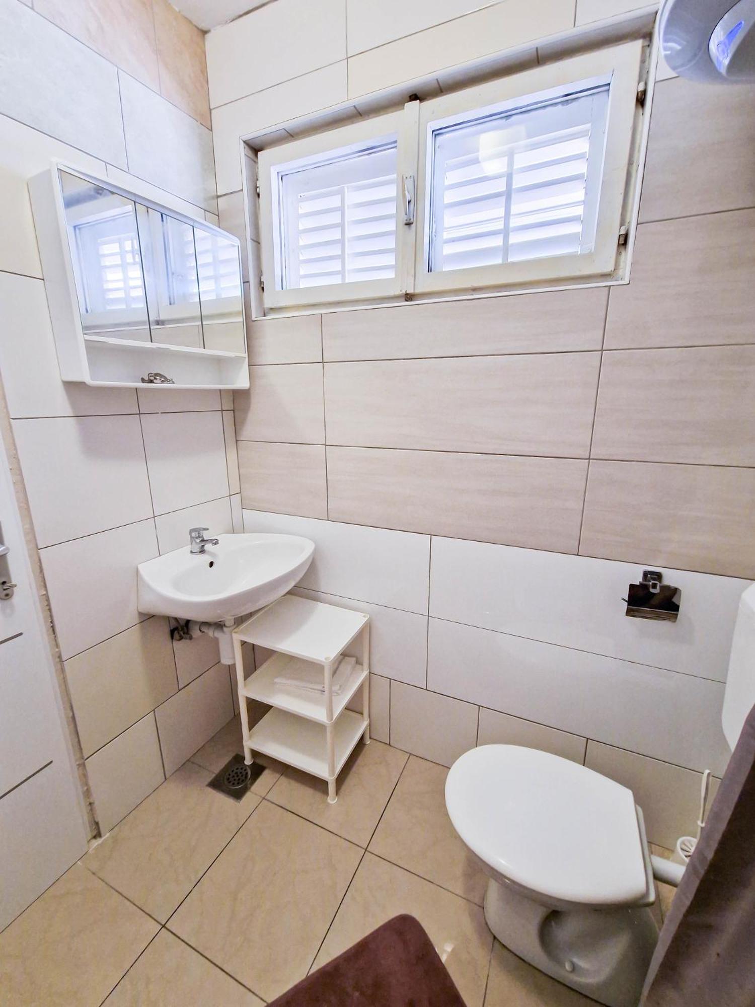 Flip - Flop Apartment Novalja Luaran gambar